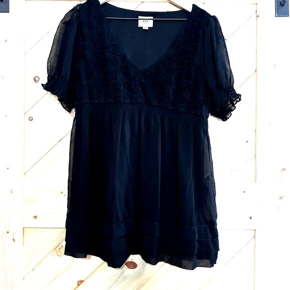 eci blouse with flower texture chiffon top - Picture 1 of 6
